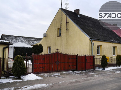 Dom w zabudowie bliźniaczej – Dakowy Suche