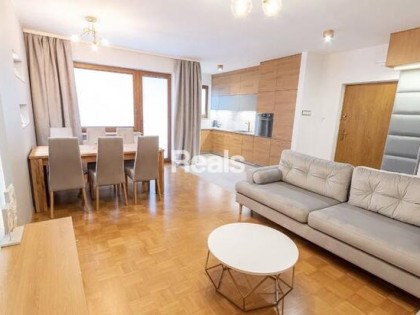 Wysoki standard nowe 3-pok Metro Kabaty z meblami