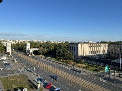 2 pokoje z widokiem okolice Nowego Światu