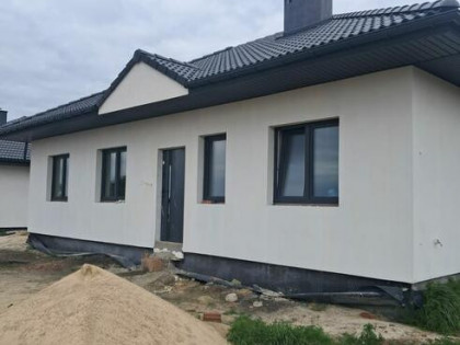 Dom parterowy o pow. 95.91m2, działka 530m2, Zduny