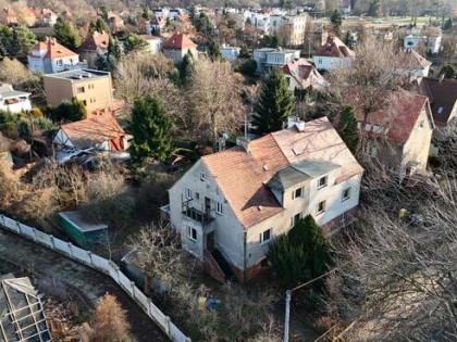 Dom ul.Okólna, działka 890 m²