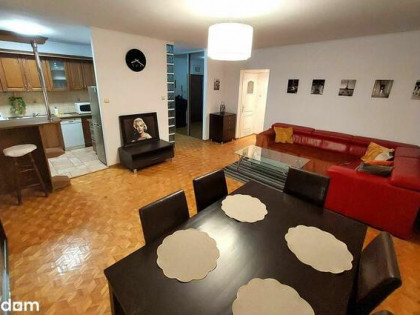 BEZPOŚREDNIO / 55,4m2 / Kosynierów / cegła / 2 miejsca