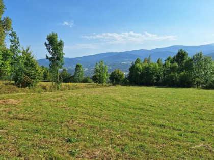 Działka budowlana - widokowa - widok na góry