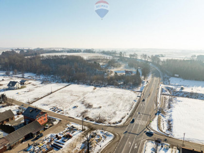 Działka usługowa z wz przy S7