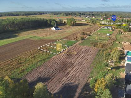 Oferta w sprzedaży działki w Skrybiczach