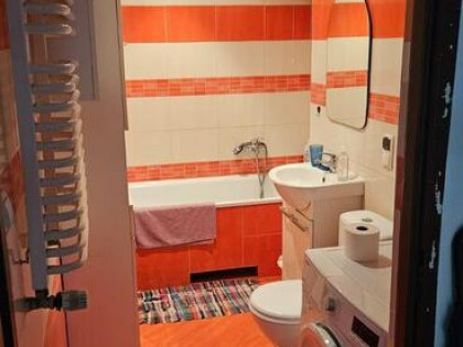 Pokój 11,5m2 do wynajęcia w budynku ogrodzonym