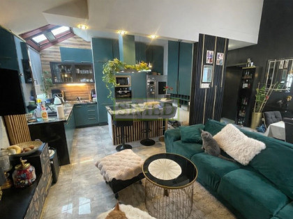 Ciche ogrodzone osiedle, ochrona, park