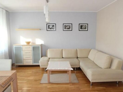 Komfortowe_2 pokoje przy Złotnickiej