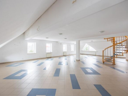 Lokal 240 m2 Ursus | Parking | Usługi | Biuro