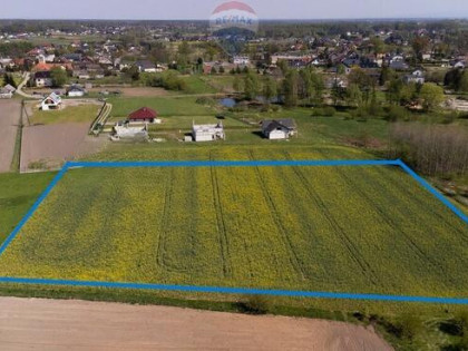 DZIAŁKA BUDOWLANA CZARKÓW K/PSZCZYNY