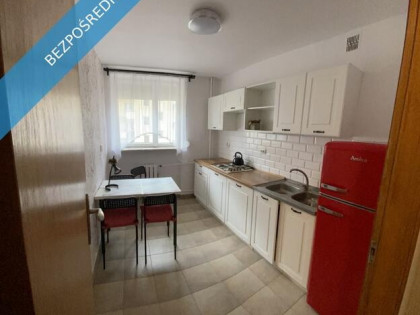 Przestronne 3 pokoje w ścisłym Centrum (Krucza/Żurawia)