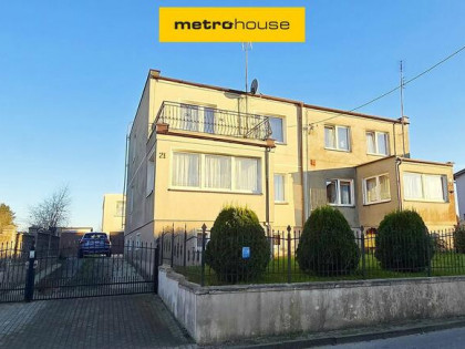 2 DOMY NIEDALEKO MORZA