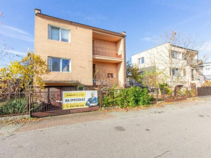 Atrakcyjny dom na os. Zachód