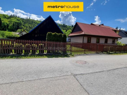 Mały domek góralski na sprzedaż.