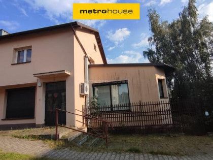 Sprzedam dom - budynek mieszkalno-usługowy, Widok