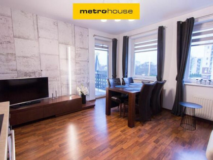 BALKON Garderoba Gotowe Świeże Umeblowane