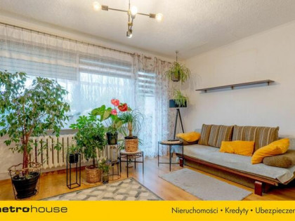 Przestronne, słoneczne mieszkanie pośród zieleni