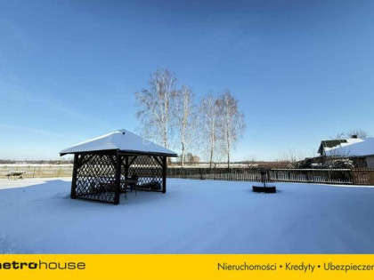 budynek wolnostojący Łazy