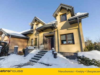 DOM Z LOKALEM USŁUGOWYM w m. Dosin, gm. Serock