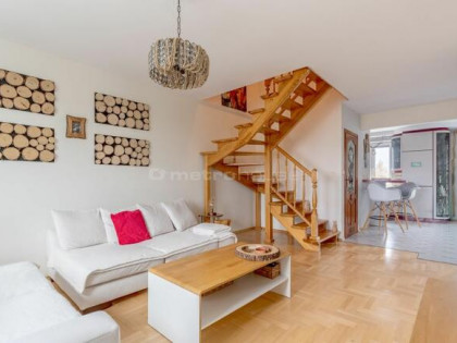 Dwupoziomowe mieszkanie Hallera, Osiedle Generałów