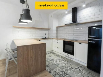 Przytulne mieszkanie 3 pokojowe/Wroczyńskiego