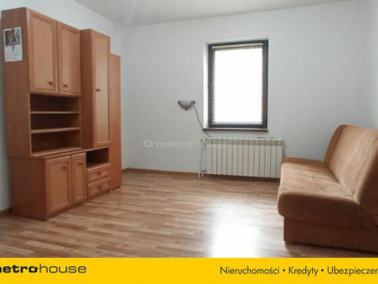 REZERWACJA Dwa domy na dużej działce