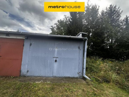 Sprzedam garaż wolnostojący  Łomaska