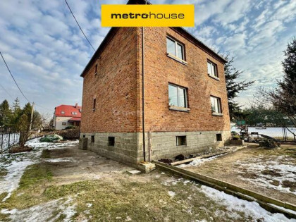 Dom do własnej aranżacji Golejów Blisko centrum