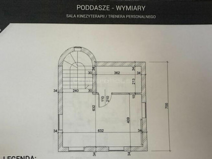 Pawilon handlowo usługowy w Aninie obok szpital