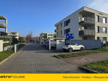 2-pok. z ogrodem, garażem i siłownią - Pruszcz Gd.