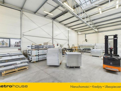 Kompleks produkcyjno-magazynowy 26 km od Warszawy