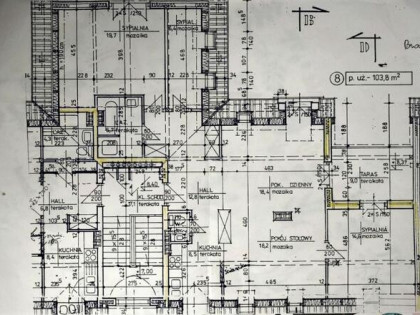 Rozkładowe 4 pokoje z komfortowym kominkiem.