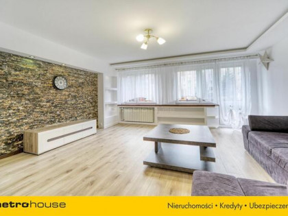 Odnowiony lokal z wyjątkowym rozkładem pomieszczeń