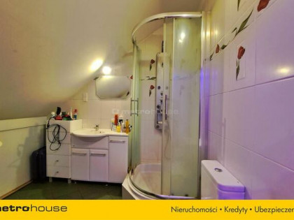 Dom w Radomiu z dużą działką i domkiem gościnnym.