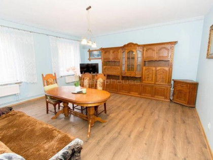 Dwupokojowe mieszkanie na parterze