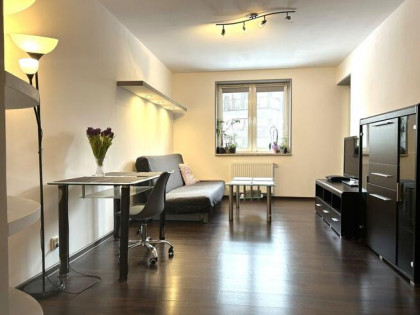 Sprzedam gotowe 2 pokojowe mieszkanie w Ząbkach.