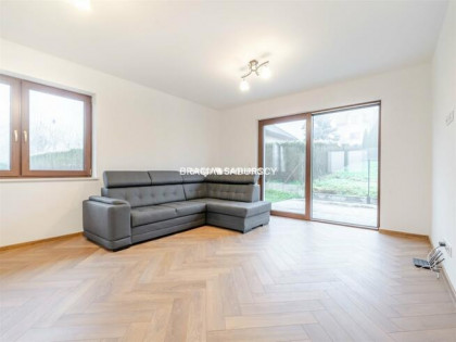 Mieszkanie Wieliczka, Spadowa