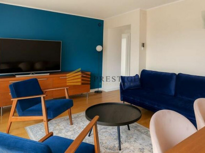 Apartament z widokiem na Plac Krasińskich