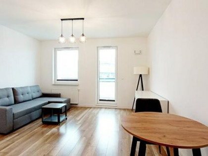 Kawalerka z balkonem i mp– Nowaka-Jeziorańskiego 4