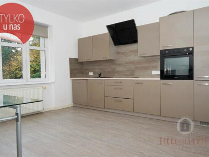 Odświeżone mieszkanie, 1 piętro, ul. Warszawska