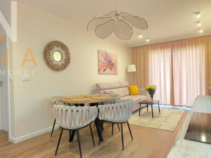 Wykończony apartament, 3 pokoje, osiedle Solno