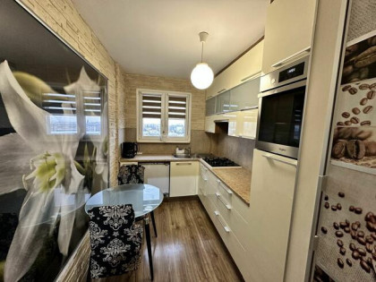 Sprzedam 2pokojowe mieszkanie z balkonem