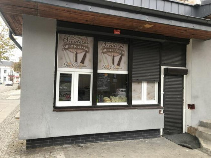 Lokal gastronomiczny lody-zapiekanki