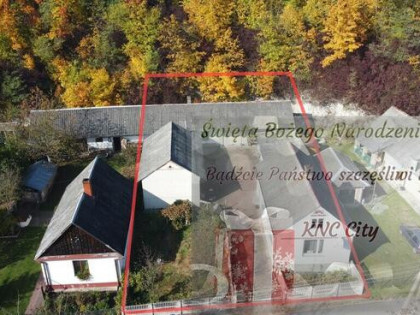 Domek na działce w Solcu n/Wisłą pow. lipski.