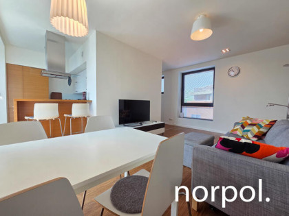 Wyjątkowy penthouse przy Dworcu Głównym z tarasem 70 m² i widokiem na centrum