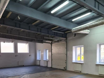 MAGAZYN - PRODUKCJA - USŁUGI - Kobyłka