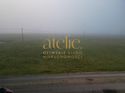 Oaza spokoju blisko Trójmiasta – idealna działka!