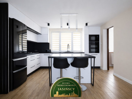 Dom 143 m2 : poddasze, taras, garaż na wsi Rąbież