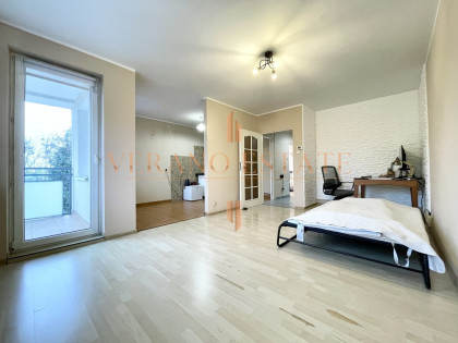 2 lub 3 Pokoje | Dwustronne | Balkon | Piwnica