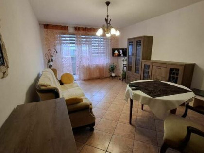 5 pokoi 2 łazienki. Krzyki blisko parku do negocjacji